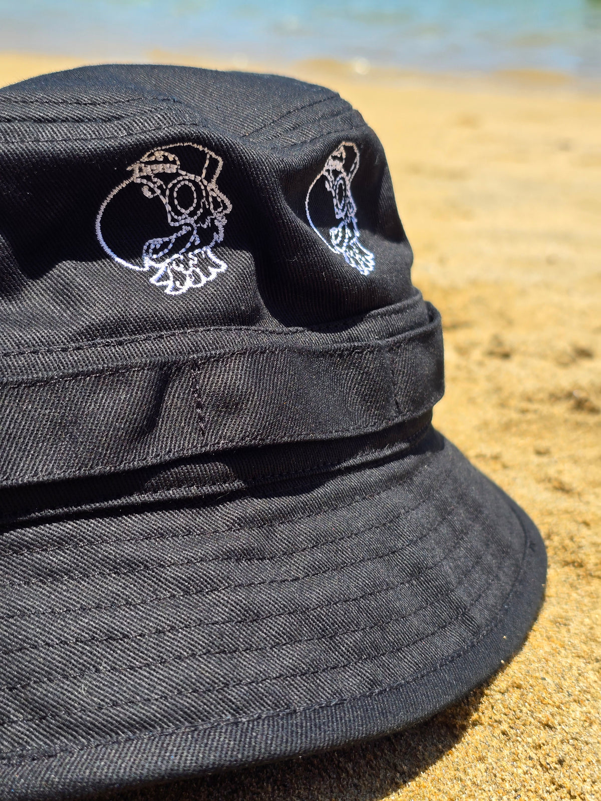 HAT DEPT. LOGO BUCKET HATππ¦π΅π·