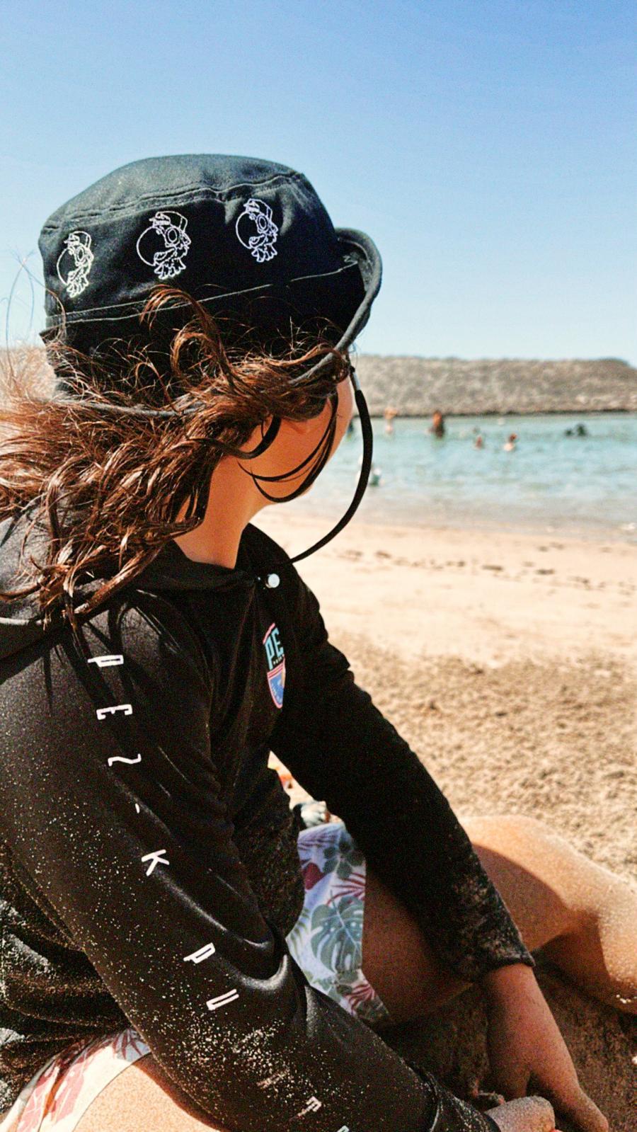 HAT DEPT. LOGO BUCKET HATππ¦π΅π·