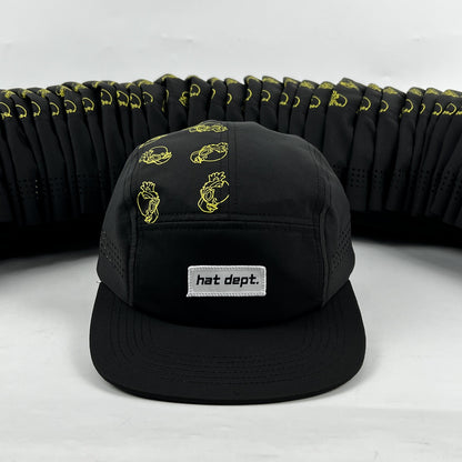 Black Running Hat 🧢🏃🏻‍♂️🦜