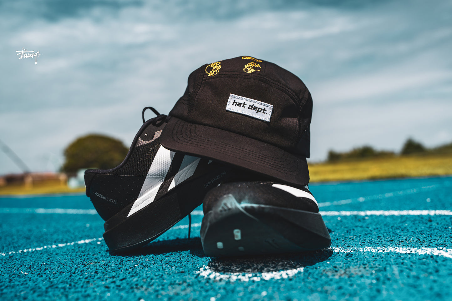 Black Running Hat 🧢🏃🏻‍♂️🦜